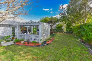 7886 SE Trenton Ave, Hobe Sound, FL 33455 - Photo 14