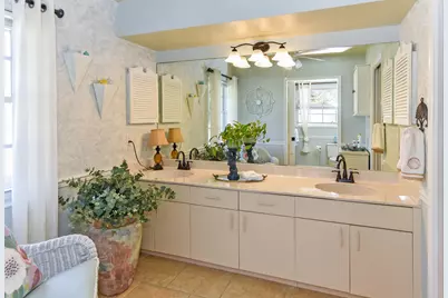 7886 SE Trenton Avenue, Hobe Sound, FL 33455 - Photo 38