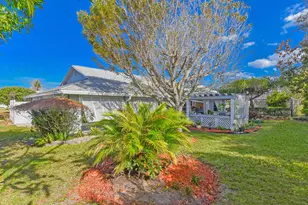 7886 SE Trenton Ave, Hobe Sound, FL 33455 - Photo 6