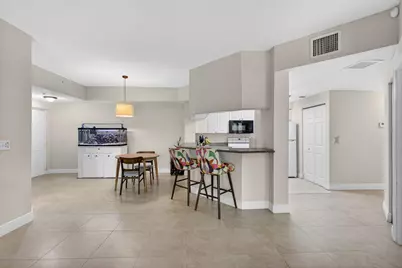 2727 Anzio Court #203, Palm Beach Gardens, FL 33410 - Photo 4