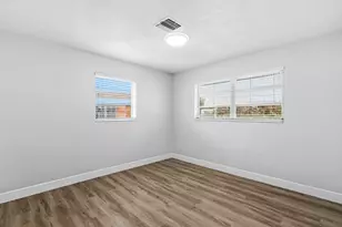 749 NW 36 St St, Oakland Park, FL 33309 - Photo 12