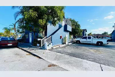 1000 W Lakewood Road #2, West Palm Beach, FL 33405 - Photo 14