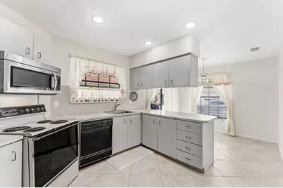 8638 Eagle Run Drive #15, Boca Raton, FL 33434 - Photo 6