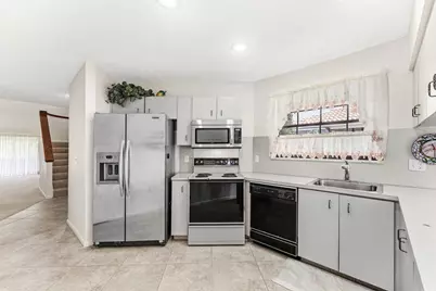 8638 Eagle Run Drive #15, Boca Raton, FL 33434 - Photo 10