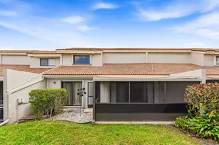 8638 Eagle Run Dr, Boca Raton, FL 33434 - Photo 14