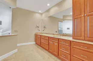 10 Martinique Cove, Palm Beach Gardens, FL 33418 - Photo 48