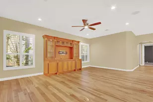 10 Martinique Cove, Palm Beach Gardens, FL 33418 - Photo 28