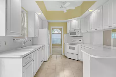 2580 Kittbuck Way, West Palm Beach, FL 33411 - Photo 12