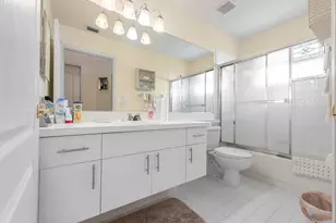 445 NW Sherry Ln, Port Saint Lucie, FL 34986 - Photo 14