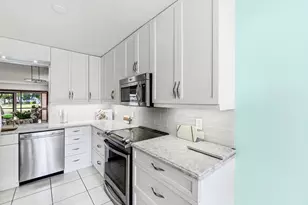 5380 Cedar Lake Dr, Boynton Beach, FL 33437 - Photo 10