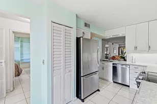 5380 Cedar Lake Dr, Boynton Beach, FL 33437 - Photo 12