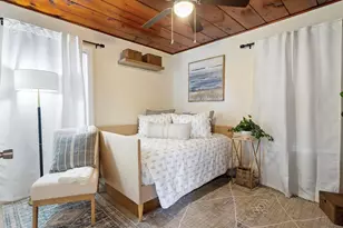 727 S Lake Dr, Lantana, FL 33462 - Photo 10