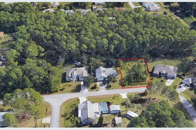 881 Sherwood Avenue SW, Palm Bay, FL 32908 - Photo 2