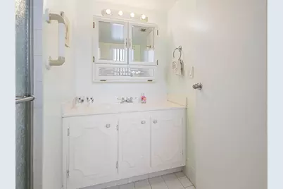 3755 Via Poinciana #106, Lake Worth, FL 33467 - Photo 18