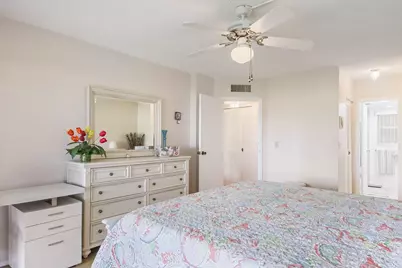 3755 Via Poinciana #106, Lake Worth, FL 33467 - Photo 12