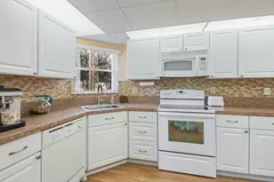 3755 Via Poinciana, Lake Worth, FL 33467 - Photo 10