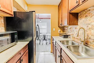 112 W 34th St, West Palm Beach, FL 33404 - Photo 8