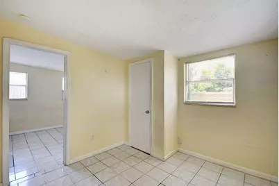 1109 S E Street, Lake Worth Beach, FL 33460 - Photo 16