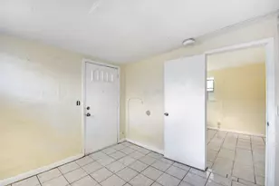 1109 S E St, Lake Worth Beach, FL 33460 - Photo 12