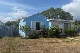 1109 S E St, Lake Worth Beach, FL 33460 - Photo 1