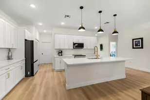 9225 103rd Ct, Vero Beach, FL 32967 - Photo 14