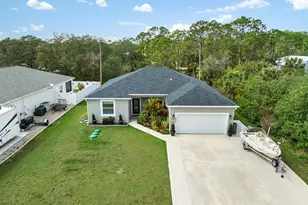 9225 103rd Ct, Vero Beach, FL 32967 - Photo 2