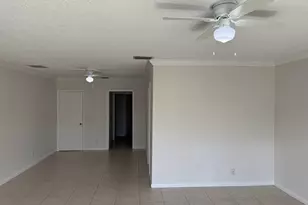 6575 NE 7th Ave, Boca Raton, FL 33487 - Photo 4