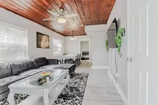 112 W 34th St, West Palm Beach, FL 33404 - Photo 4