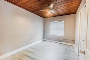 112 W 34th St, West Palm Beach, FL 33404 - Photo 14