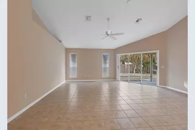 1726 16th Avenue SW, Vero Beach, FL 32962 - Photo 6