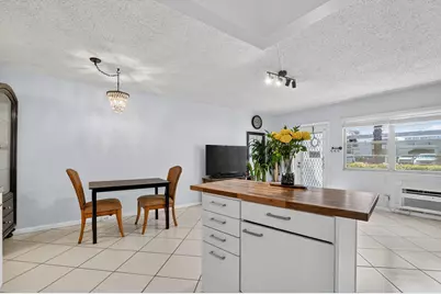 290 Oakridge Q #290, Deerfield Beach, FL 33442 - Photo 12