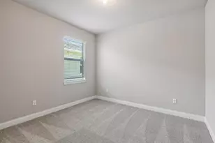 6632 NW Cloverdale Ave, Port Saint Lucie, FL 34987 - Photo 16
