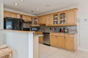 98 E Waterford E, Delray Beach, FL 33446 - Photo 6