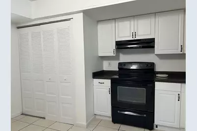 25 Abbey Lane #104, Delray Beach, FL 33446 - Photo 2
