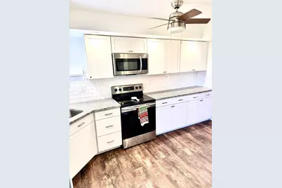 3524 Via Poinciana #505, Lake Worth, FL 33467 - Photo 2