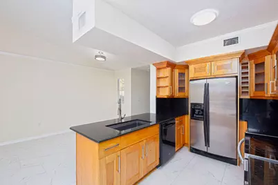 2400 Centergate Dr #202, Miramar, FL 33025 - Photo 16