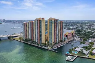 2650 Lake Shore Dr, Riviera Beach, FL 33404 - Photo 2