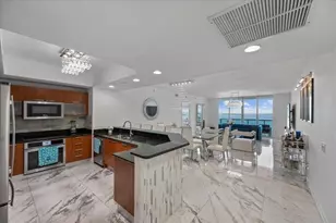 2650 Lake Shore Dr, Riviera Beach, FL 33404 - Photo 8