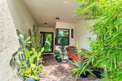 1037 Boca Cove Lane, Boca Raton, FL 33487 - Photo 1