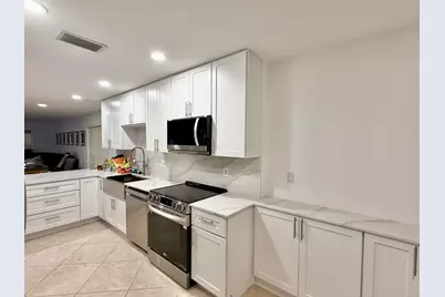 22 Westgate Lane #22h, Boynton Beach, FL 33436 - Photo 6