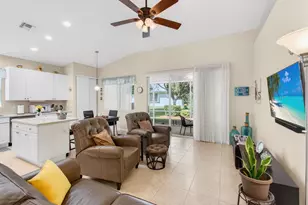 9503 Sandpiper Ln, West Palm Beach, FL 33411 - Photo 10