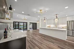 3733 Cape Pointe Cir, Jupiter, FL 33477 - Photo 8