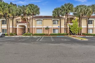 815 W Boynton Beach Blvd, Boynton Beach, FL 33426 - Photo 2