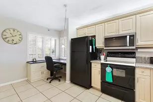 275 Palm Ave, Jupiter, FL 33477 - Photo 8