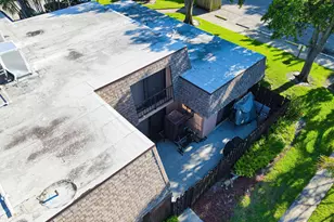 4702 Waterview Cir, Lake Worth Beach, FL 33461 - Photo 2