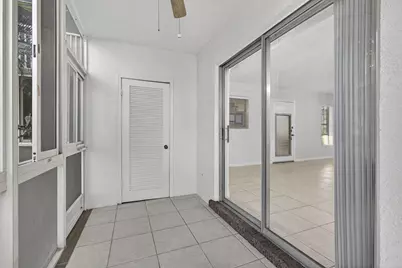 116 Oxford 200, West Palm Beach, FL 33417 - Photo 8
