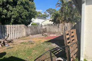 5973 Azalea Cir, West Palm Beach, FL 33415 - Photo 2