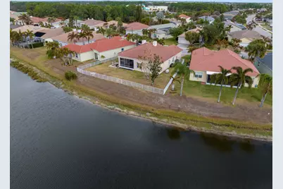 625 SW Long Key Court, Port Saint Lucie, FL 34986 - Photo 4