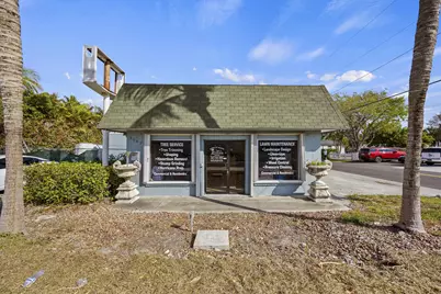 3085 2nd Avenue N, Lake Worth Beach, FL 33461 - Photo 1