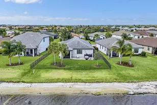 479 SE Vallarta Dr, Port Saint Lucie, FL 34984 - Photo 44